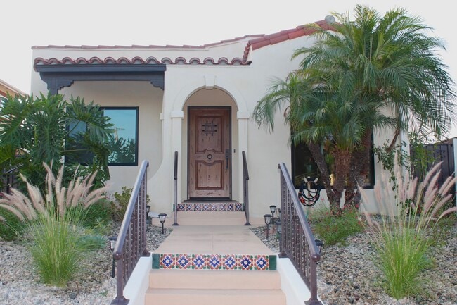 property at 2307 Fernleaf St