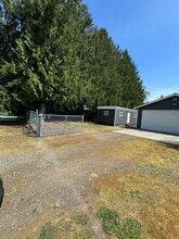 22214 133rd St E in Bonney Lake, WA - Building Photo - Building Photo