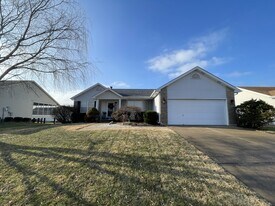 1543 Presidents Landing Dr in O'Fallon, MO - Building Photo