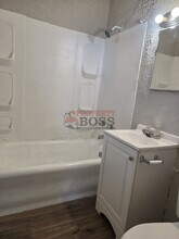 1086 Harrison Blvd in Gary, IN - Building Photo - Building Photo