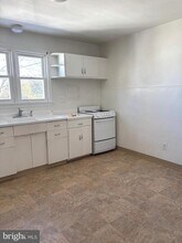 56 Linwood Ave in Monroe, NJ - Building Photo - Building Photo