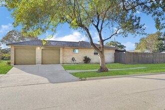 8802 Tanager St in Houston, TX - Building Photo - Building Photo