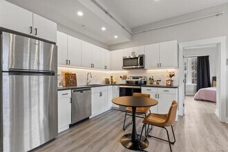 49 Beekman Ave-Unit -5 in Sleepy Hollow, NY - Building Photo - Building Photo
