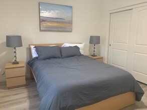 29273 Humboldt Ct in Menifee, CA - Foto de edificio - Building Photo