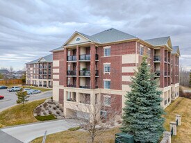 Watson Heights in Guelph, ON - Building Photo