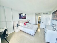 1018 Meridian Ave, Unit 612 in Miami Beach, FL - Building Photo - Building Photo