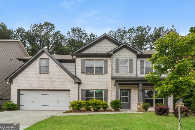 property at 637 Overlook Gln Dr
