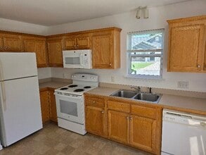 2401 S Ridge Ave in Kannapolis, NC - Building Photo - Building Photo