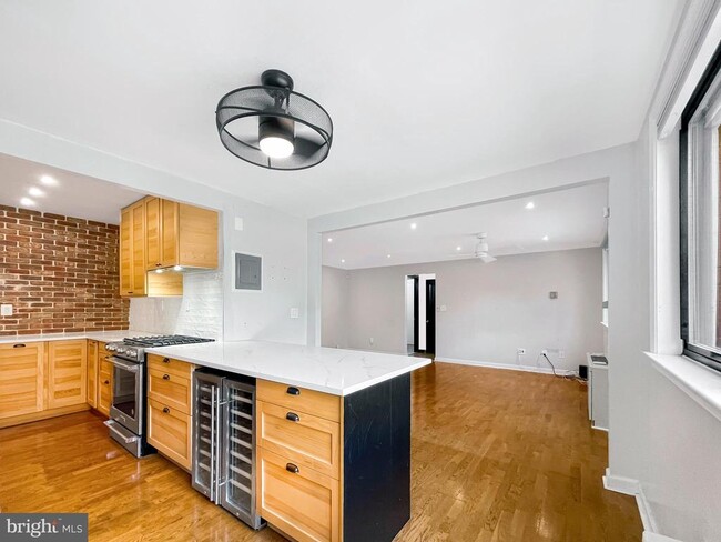 property at 2725 39th St NW