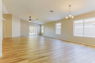 510 N Danyell Dr in Chandler, AZ - Foto de edificio - Building Photo