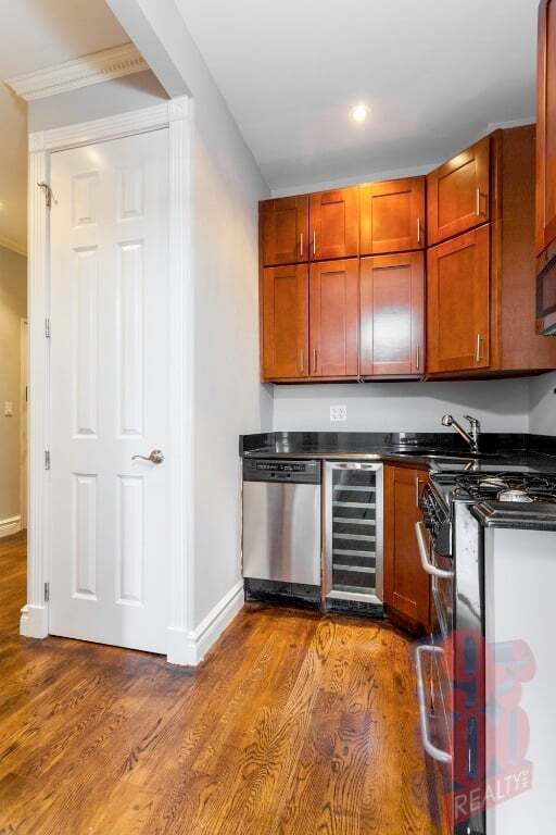 290 W 12th St in New York, NY - Foto de edificio - Building Photo