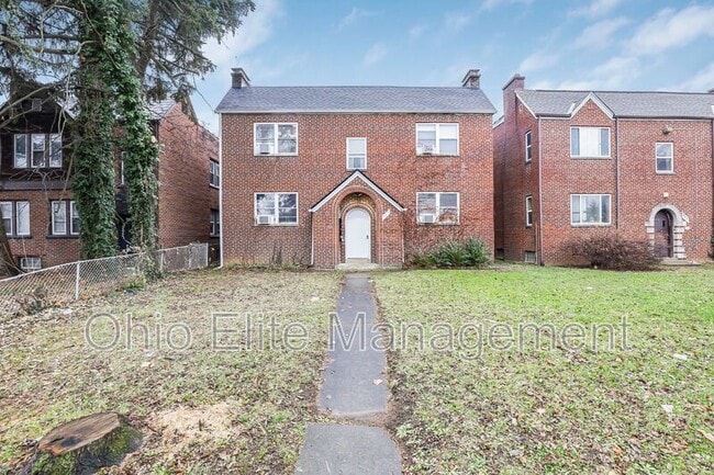 987 Lilley Ave in Columbus, OH - Building Photo - Building Photo