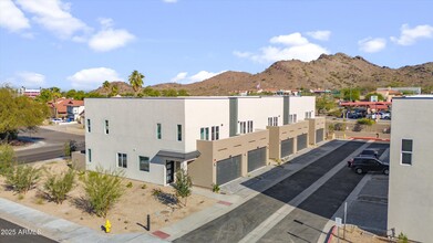 2118 E Voltaire Ave in Phoenix, AZ - Building Photo - Building Photo
