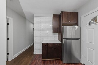 3758 N Troy St in Chicago, IL - Building Photo - Building Photo