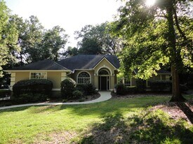 1112 NW 58 Terrace in Gainesville, FL - Building Photo