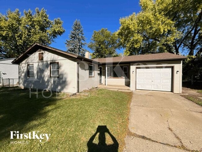 property at 1951 Bristol Cir