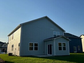 19358 Bald Cypress Ct in Noblesville, IN - Building Photo - Building Photo