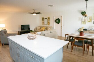 22785 SW 66th Ave in Boca Raton, FL - Building Photo - Building Photo