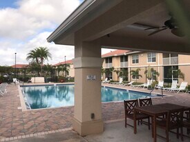 8407 Bernwood Cove Loop, Unit 510 in Ft. Myers, FL - Building Photo
