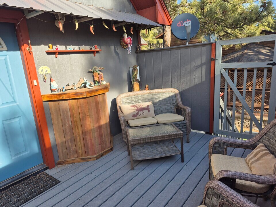 2100 N Rain Tree Rd in Flagstaff, AZ - Building Photo