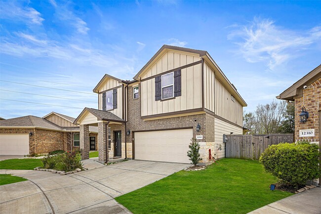 property at 12312 Swae Lee St