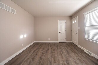 2242 Zumbehl Rd in St. Charles, MO - Building Photo - Building Photo
