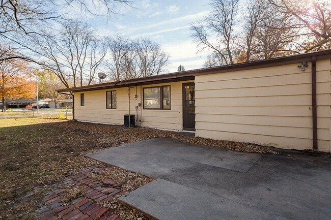 500 Eldora Ln in Lincoln, NE - Building Photo - Building Photo