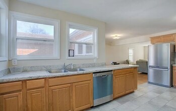 609 Jordan Ln NW in Huntsville, AL - Building Photo - Building Photo