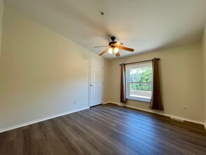 24023 Wildwood Glen Ln in Alpine, CA - Building Photo - Building Photo