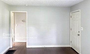 2238 Howey Rd in Columbus, OH - Building Photo - Building Photo