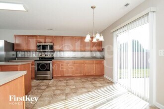 307 Sutton Pl in Mebane, NC - Building Photo - Building Photo