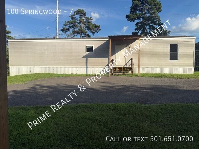 100 Springwood Rd in Hot Springs National Park, AR - Building Photo - Building Photo
