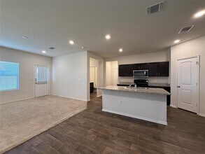 15008 Tuff Rd in Manor, TX - Building Photo - Building Photo