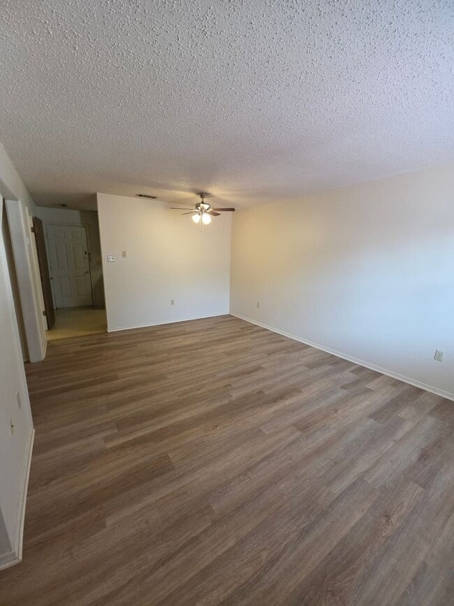 301 N Joplin Ave in Russellville, AR - Building Photo - Building Photo