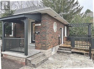 115 Raglan St in Newmarket, ON - Building Photo - Building Photo