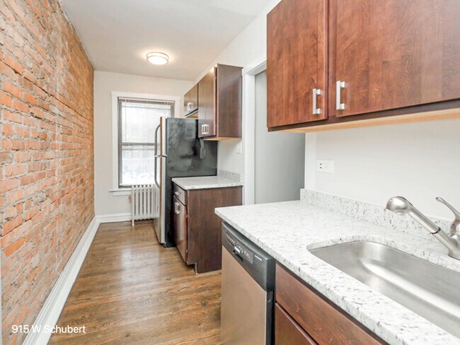 925 W Schubert Ave in Chicago, IL - Building Photo - Building Photo