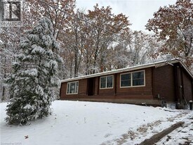 3431 Bethesda Rd in Lincoln, ON - Building Photo