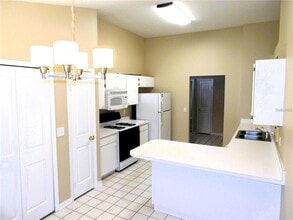 1802 Durkee Pl in Brandon, FL - Building Photo - Building Photo