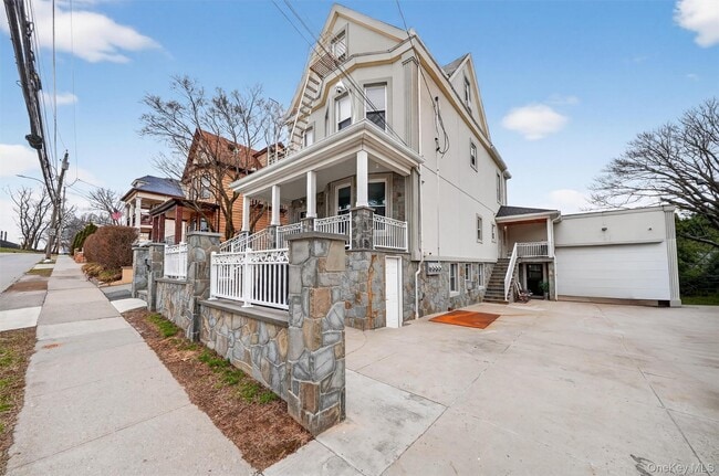 92 Kimball Ave in Yonkers, NY - Building Photo - Building Photo