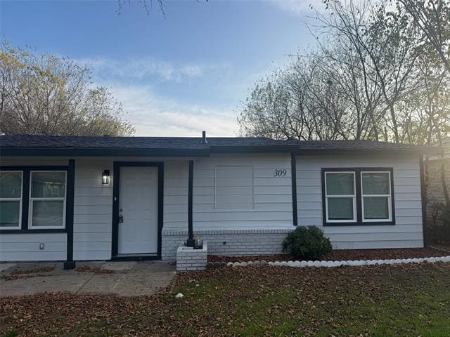 309 Hillcrest St in Mansfield, TX - Building Photo - Building Photo