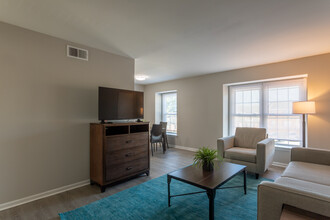 Mountain Ridge Apartments in Stuarts Draft, VA - Building Photo - Interior Photo