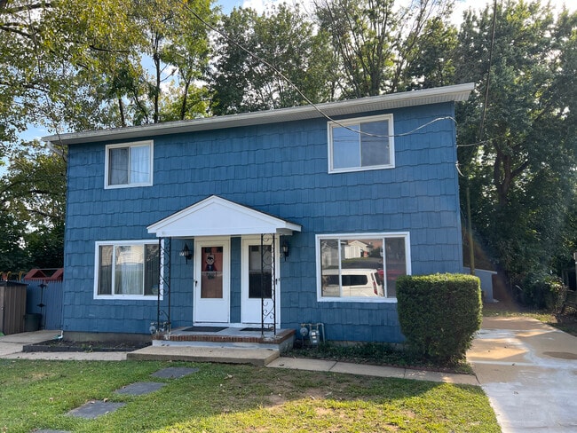 177 Ruskin Ave