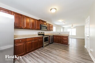 4971 Trent Hill Dr in Winston-Salem, NC - Building Photo - Building Photo