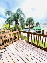 635 Executive Center Dr in West Palm Beach, FL - Building Photo - Building Photo