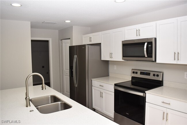 2295 Saturday St in North Port, FL - Building Photo - Building Photo