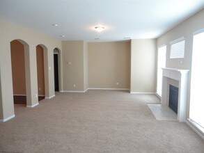 2306 Hollyfield Ln in Katy, TX - Building Photo - Building Photo