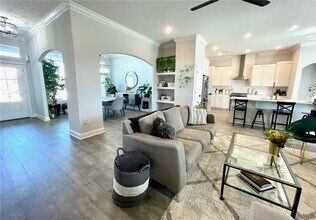 2014 W Chandler Ave in Rogers, AR - Building Photo - Building Photo