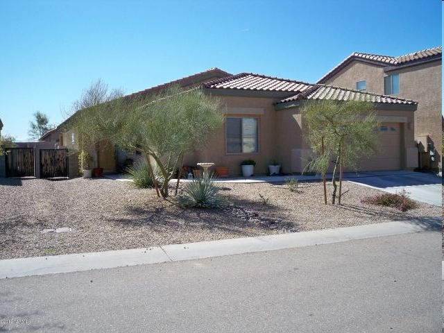 Vista Montana Estates in Tucson, AZ - Building Photo - Building Photo