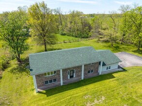 6500 E Bass Ln in Columbia, MO - Building Photo - Building Photo