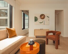 675 Ponce De Leon Ave NE in Atlanta, GA - Building Photo